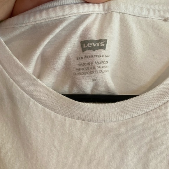 Levi’s shirt - Picture 3 of 3